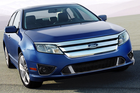2010 Ford Fusion front angle